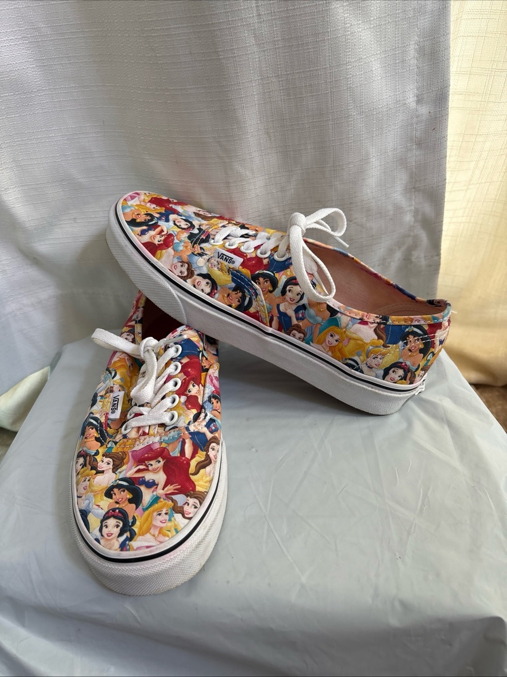 Vans Disney Princess Canvas Sneakers - Multicolor 8.5